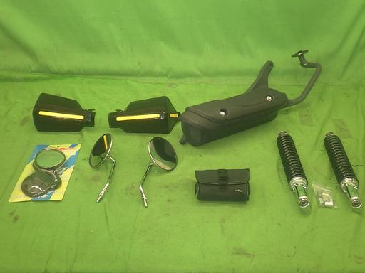 563670002　　クリックすると、もっと大きい画像を表示