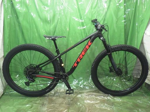 563897001　　クリックすると、もっと大きい画像を表示