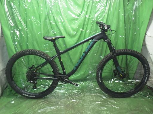 563987001　　クリックすると、もっと大きい画像を表示