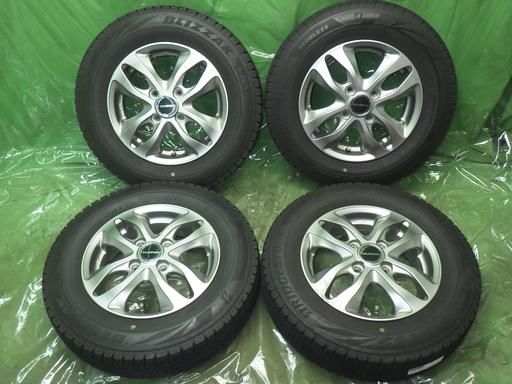 564671001　　クリックすると、もっと大きい画像を表示