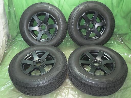 565822001　　クリックすると、もっと大きい画像を表示