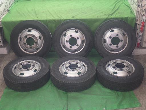 565844002　　クリックすると、もっと大きい画像を表示