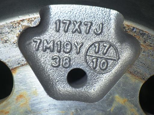 564452001　　クリックすると、もっと大きい画像を表示