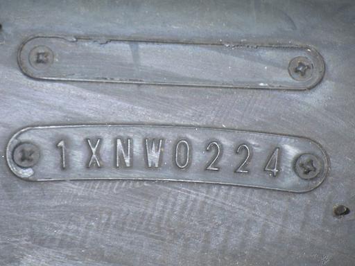 564801001　　クリックすると、もっと大きい画像を表示