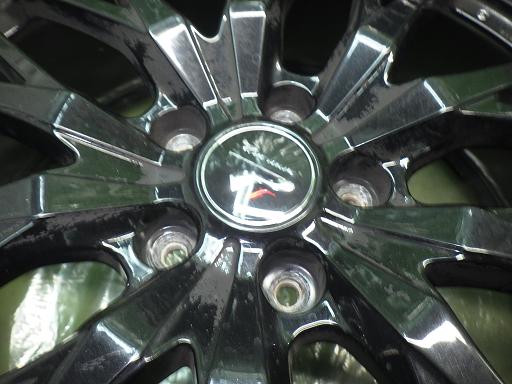 565667001　　クリックすると、もっと大きい画像を表示