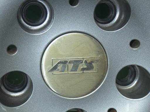 565693001　　クリックすると、もっと大きい画像を表示