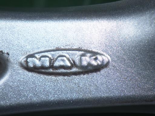 565915001　　クリックすると、もっと大きい画像を表示