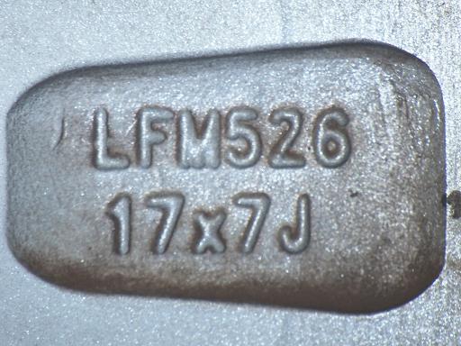 565926004　　クリックすると、もっと大きい画像を表示