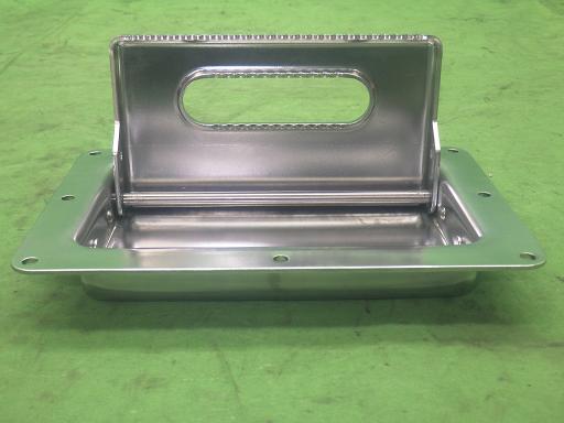 566128006　　クリックすると、もっと大きい画像を表示