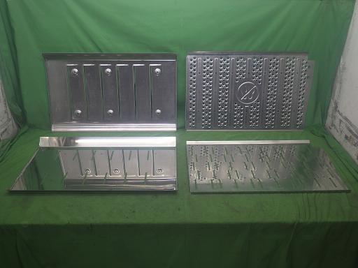 564608001　　クリックすると、もっと大きい画像を表示