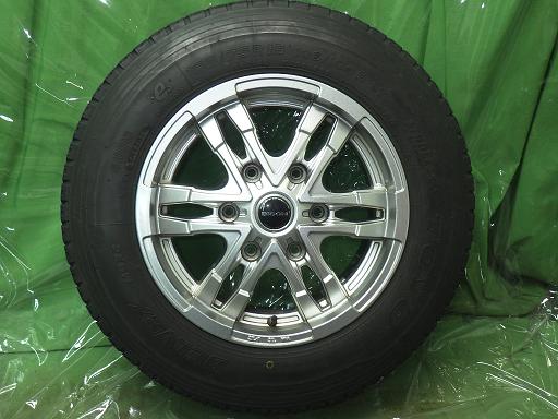 564620002　　クリックすると、もっと大きい画像を表示