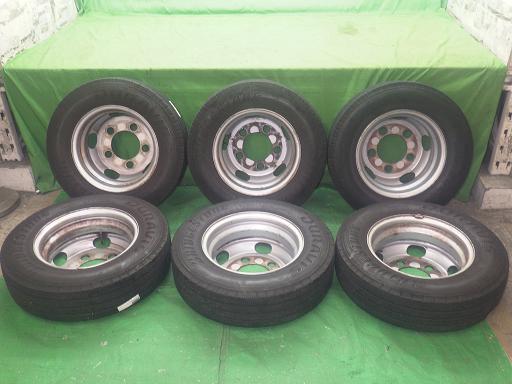 564716001　　クリックすると、もっと大きい画像を表示