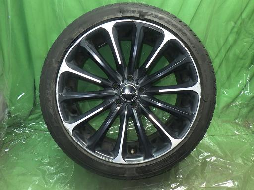 565737001　　クリックすると、もっと大きい画像を表示