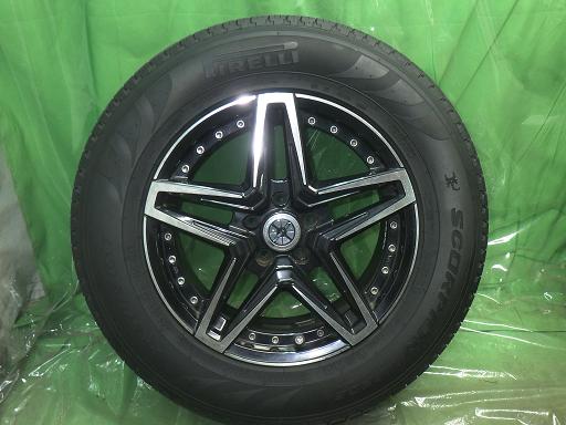 565859001　　クリックすると、もっと大きい画像を表示