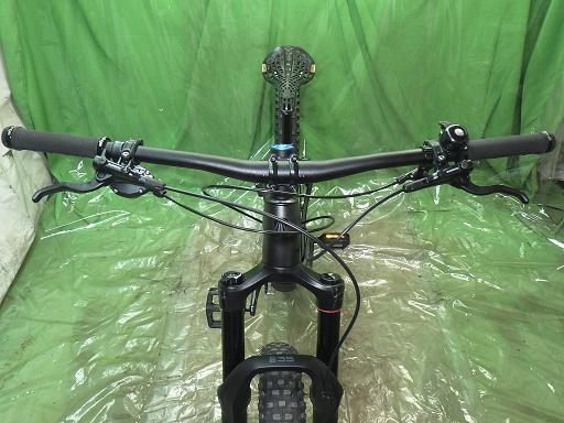 563897001　　クリックすると、もっと大きい画像を表示