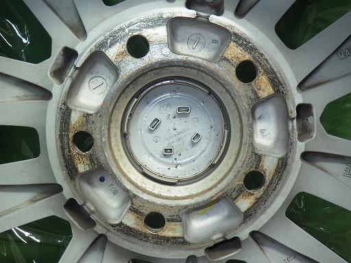 564388001　　クリックすると、もっと大きい画像を表示