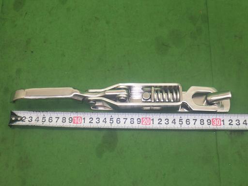 564822001　　クリックすると、もっと大きい画像を表示