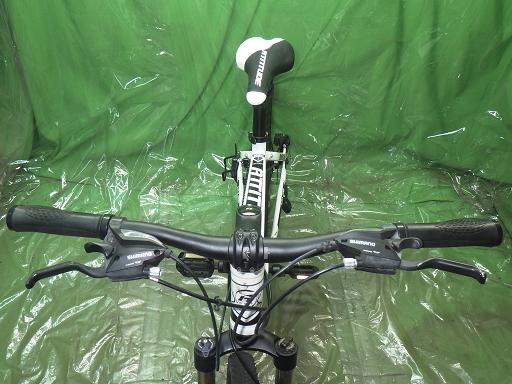 565806001　　クリックすると、もっと大きい画像を表示