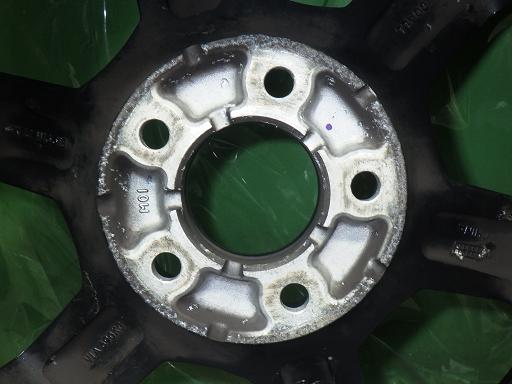 565822001　　クリックすると、もっと大きい画像を表示