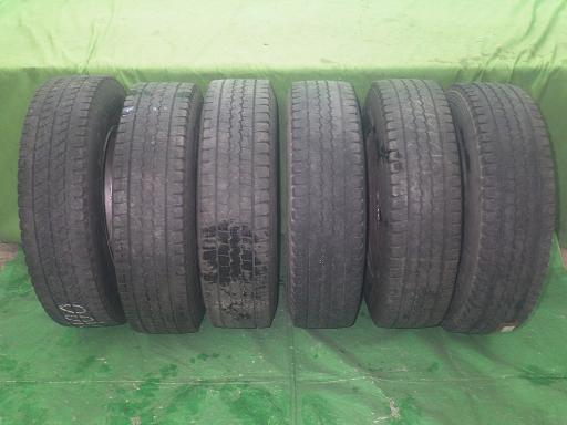 565844002　　クリックすると、もっと大きい画像を表示