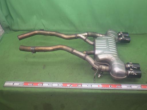 565858006　　クリックすると、もっと大きい画像を表示