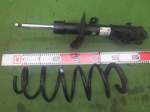 565875001　　クリックすると、もっと大きい画像を表示