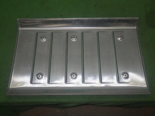 564608001　　クリックすると、もっと大きい画像を表示