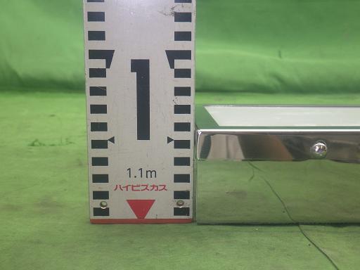 564806008　　クリックすると、もっと大きい画像を表示