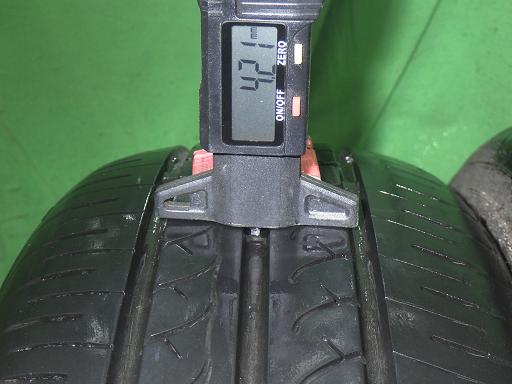 565764002　　クリックすると、もっと大きい画像を表示