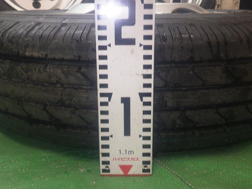 565815009　　クリックすると、もっと大きい画像を表示