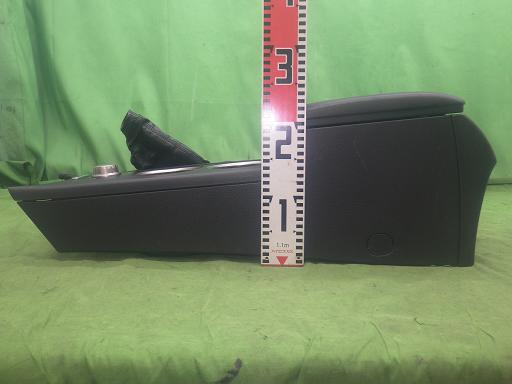 565919001　　クリックすると、もっと大きい画像を表示