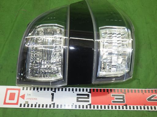 563778006　　クリックすると、もっと大きい画像を表示