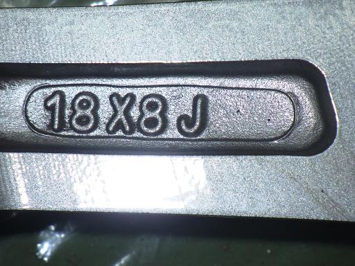 564780001　　クリックすると、もっと大きい画像を表示