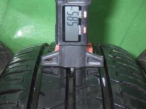 565691002　　クリックすると、もっと大きい画像を表示