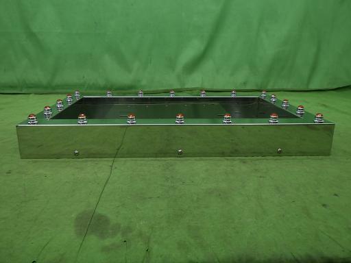 566221004　　クリックすると、もっと大きい画像を表示