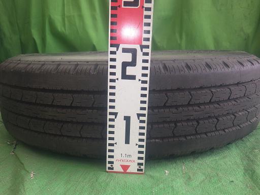 564404001　　クリックすると、もっと大きい画像を表示