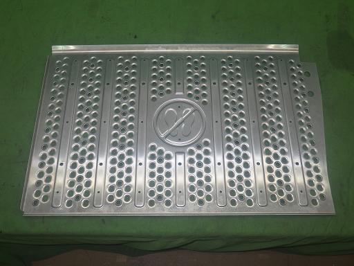 564608001　　クリックすると、もっと大きい画像を表示