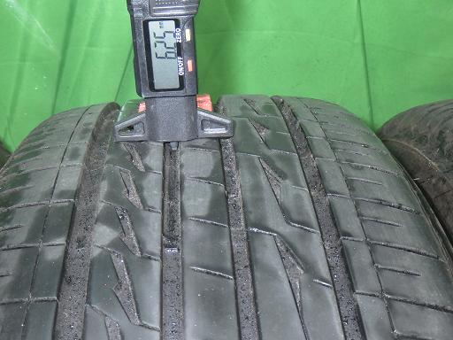 565718010　　クリックすると、もっと大きい画像を表示