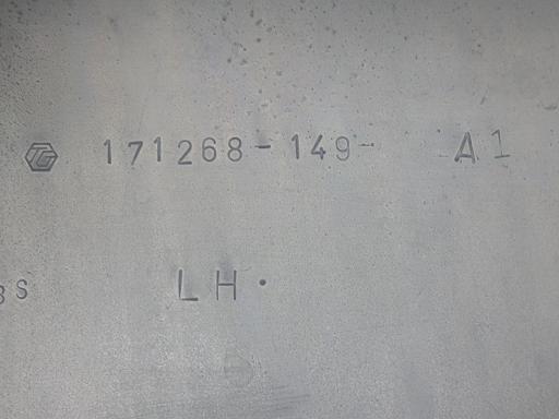 565748002　　クリックすると、もっと大きい画像を表示