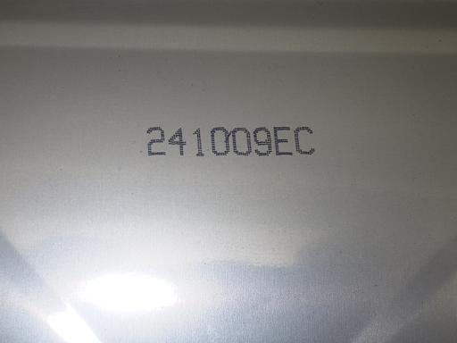 563531010　　クリックすると、もっと大きい画像を表示