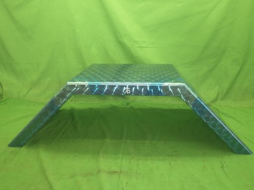 564842010　　クリックすると、もっと大きい画像を表示