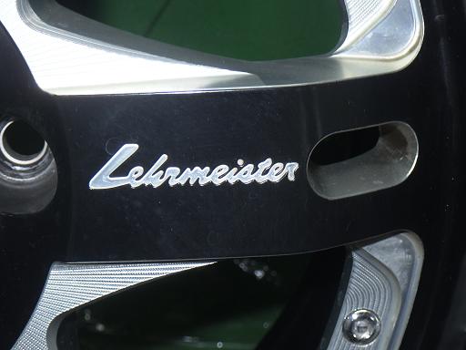 565807001　　クリックすると、もっと大きい画像を表示