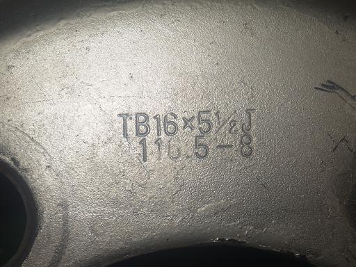 565844002　　クリックすると、もっと大きい画像を表示