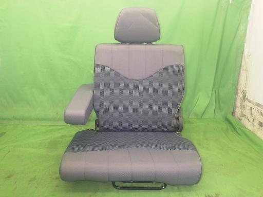 563594001　　クリックすると、もっと大きい画像を表示