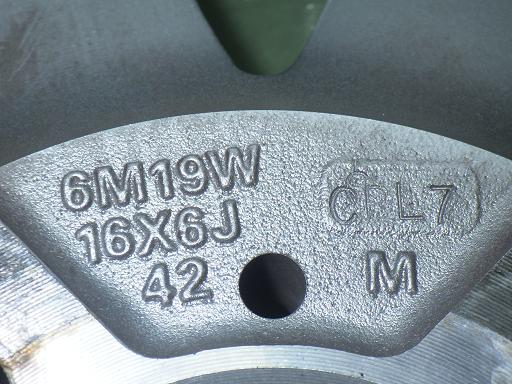 565722001　　クリックすると、もっと大きい画像を表示