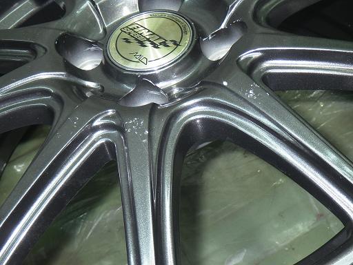 565751001　　クリックすると、もっと大きい画像を表示