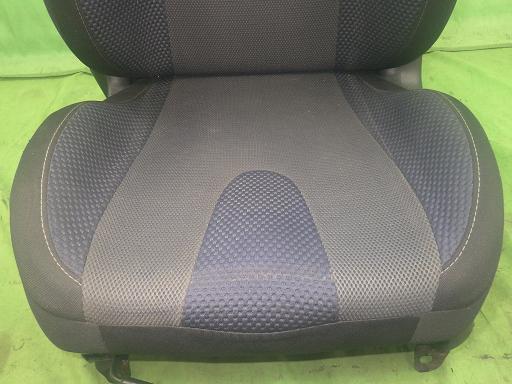 565792001　　クリックすると、もっと大きい画像を表示