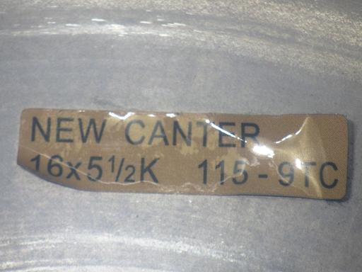 565849010　　クリックすると、もっと大きい画像を表示