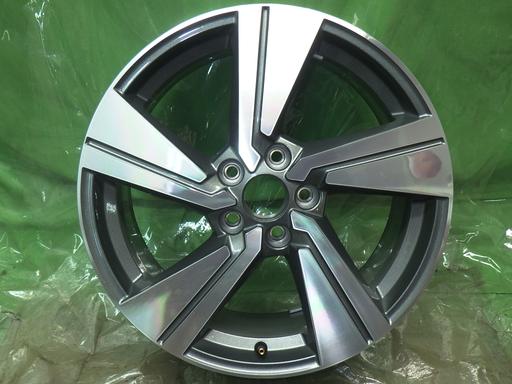 563706002　　クリックすると、もっと大きい画像を表示