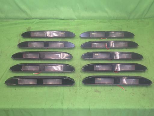 563763001　　クリックすると、もっと大きい画像を表示